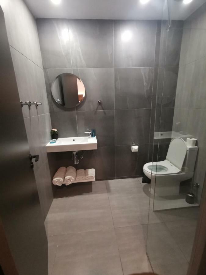 Shalos Studios Ajía Nápa Eksteriør bilde